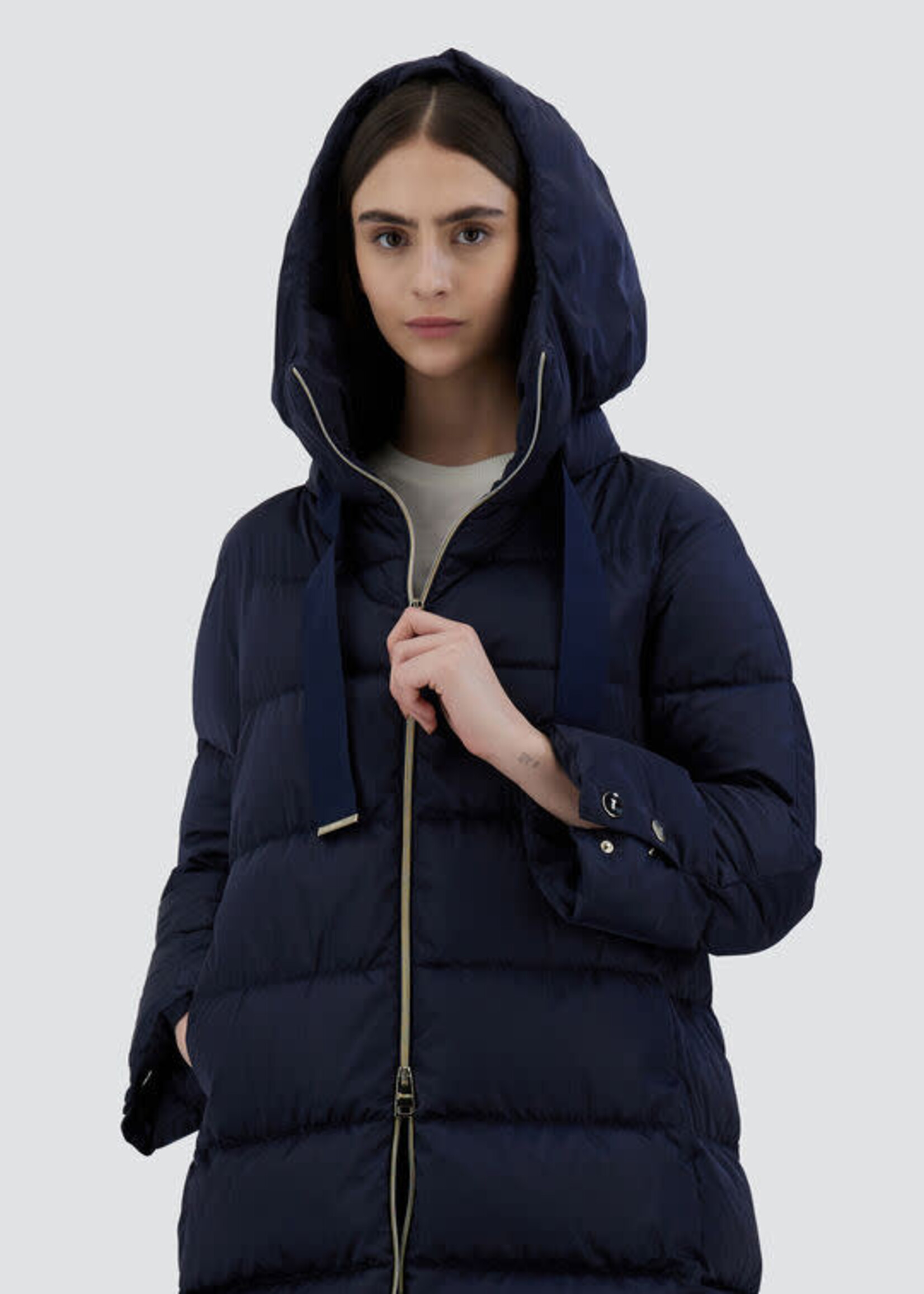 HER HER ABRIGO A-SHAPE SATEEN