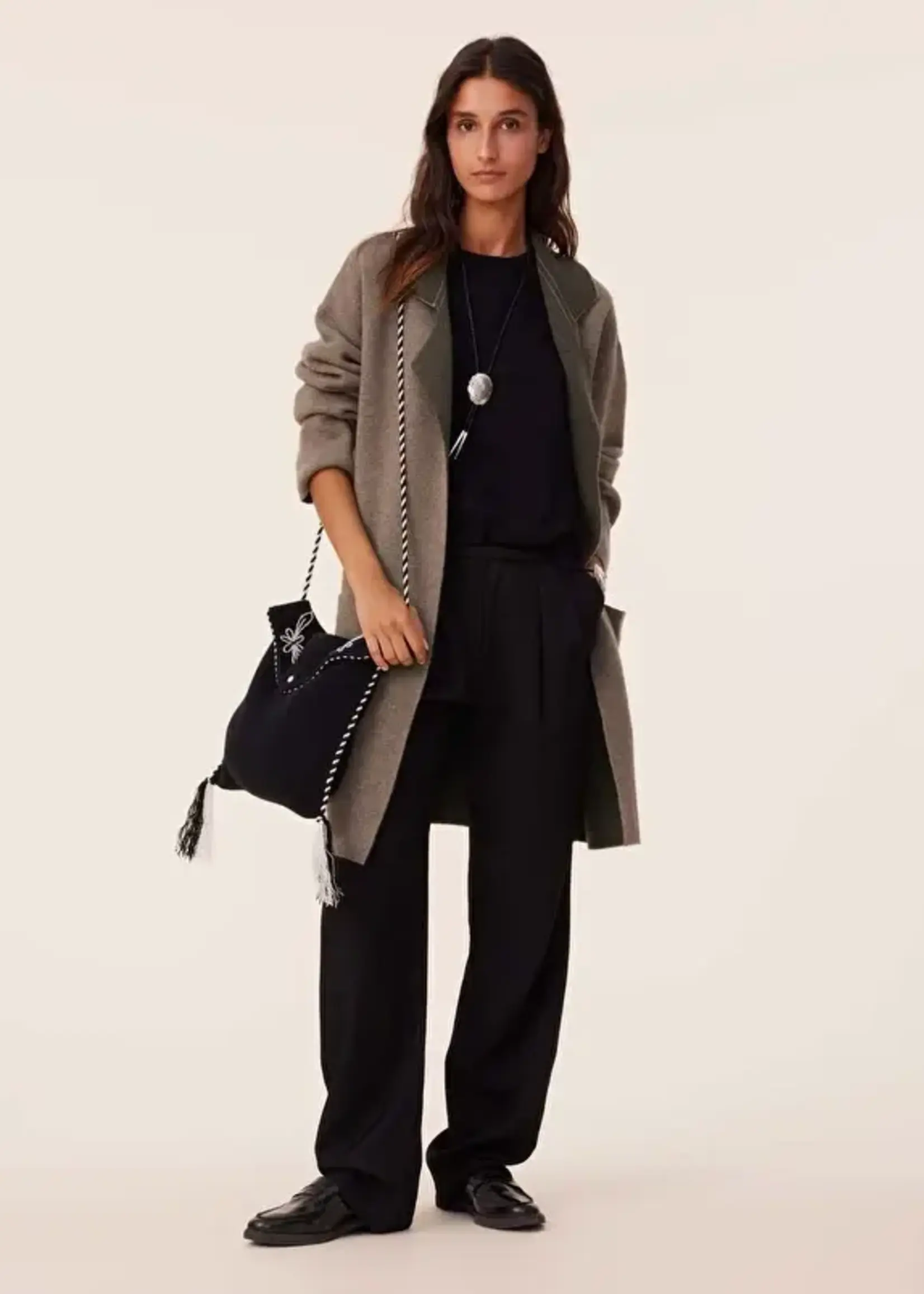 KUJ KUJ ABRIGO NETTI