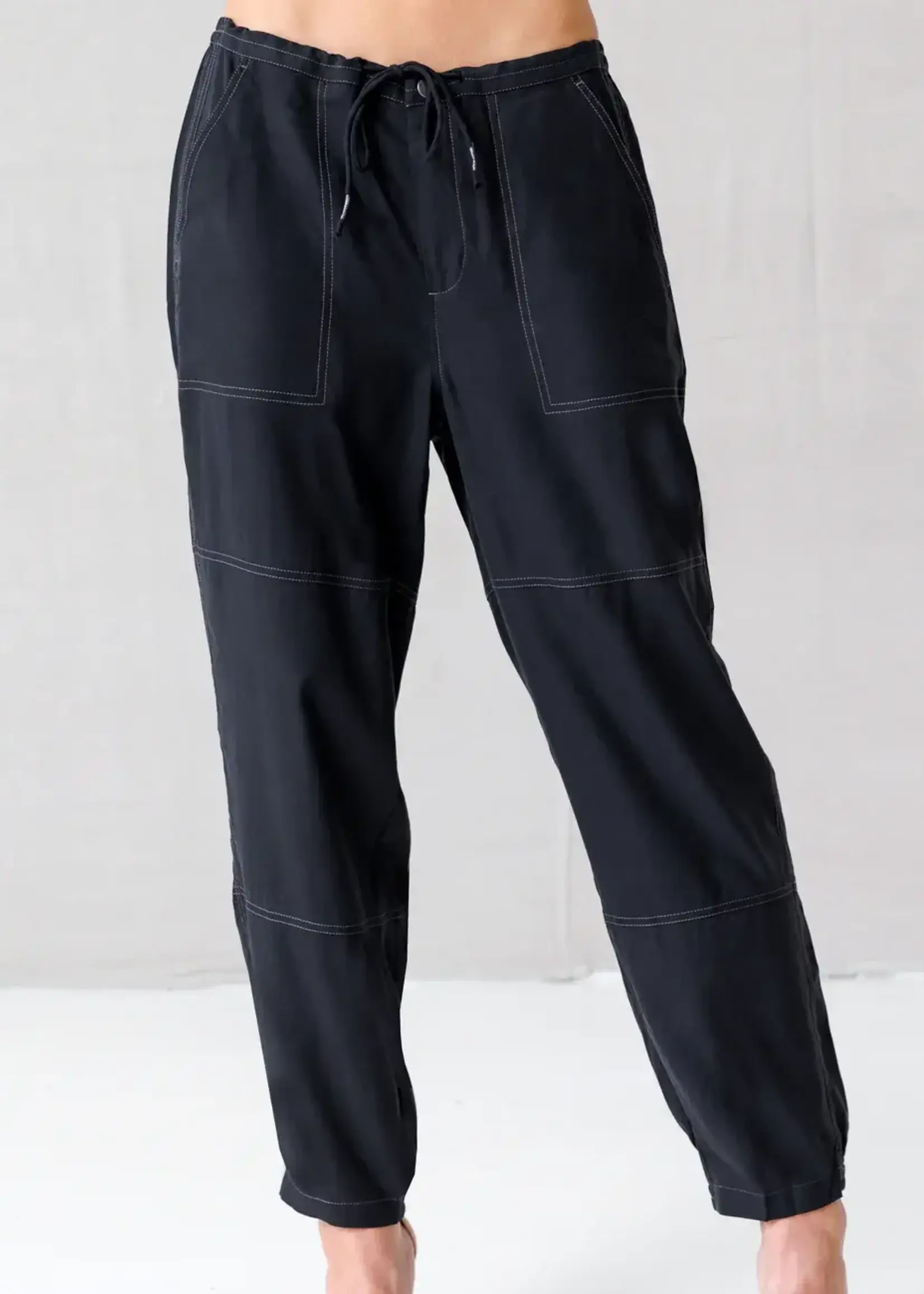 GO GO PANTS GO RUN AROUND