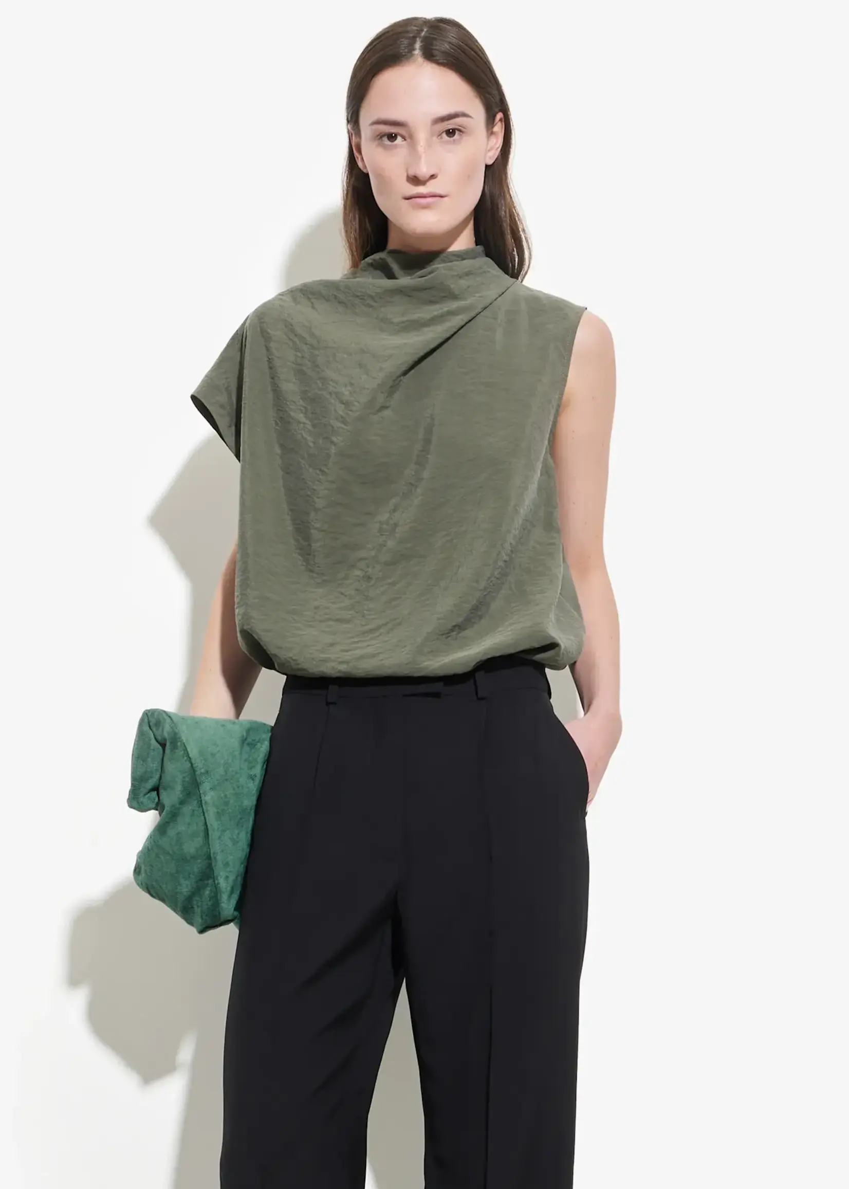 CW CW TOP TEIHO THYME