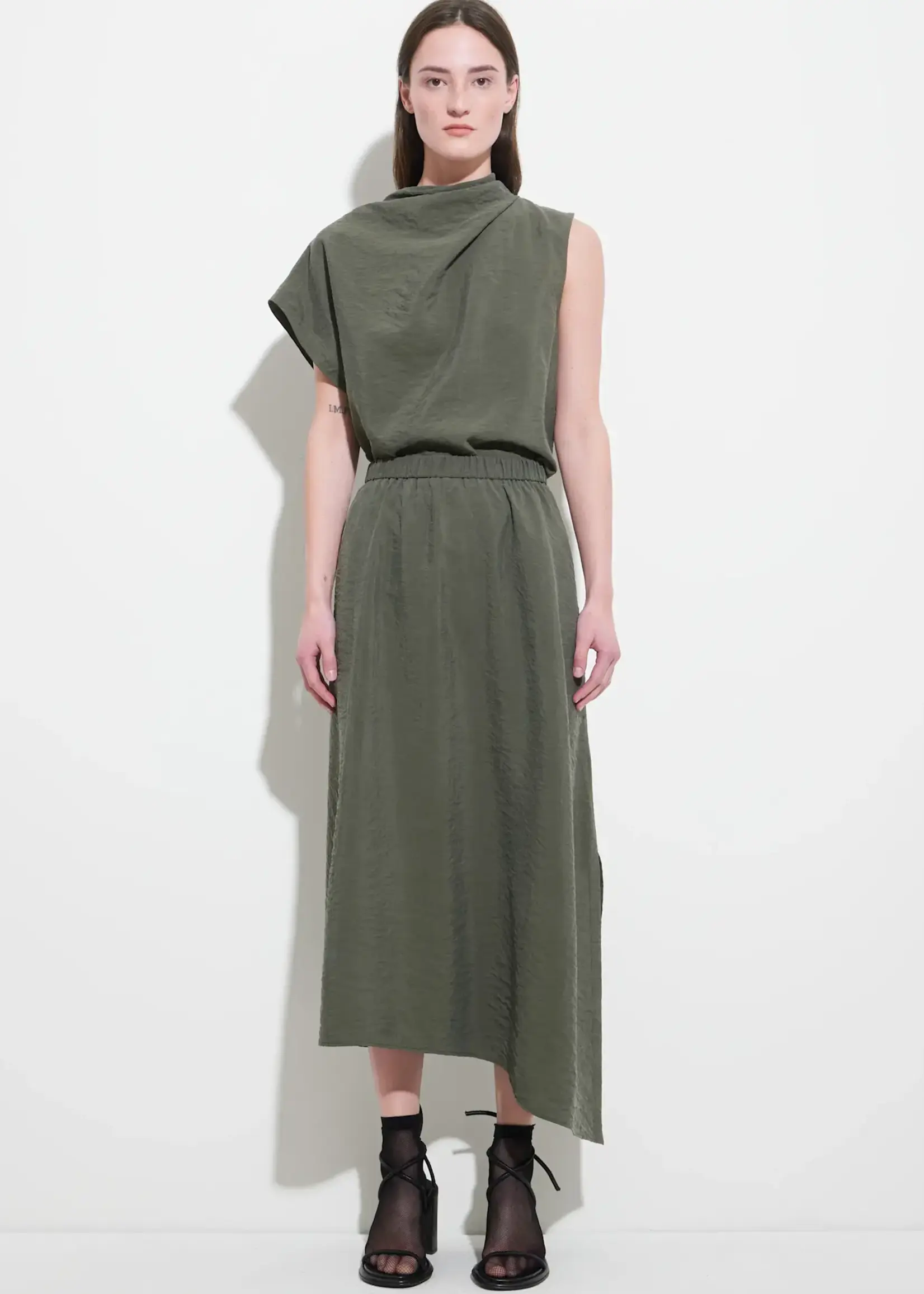 CW CW FALDA SOBAT THYME