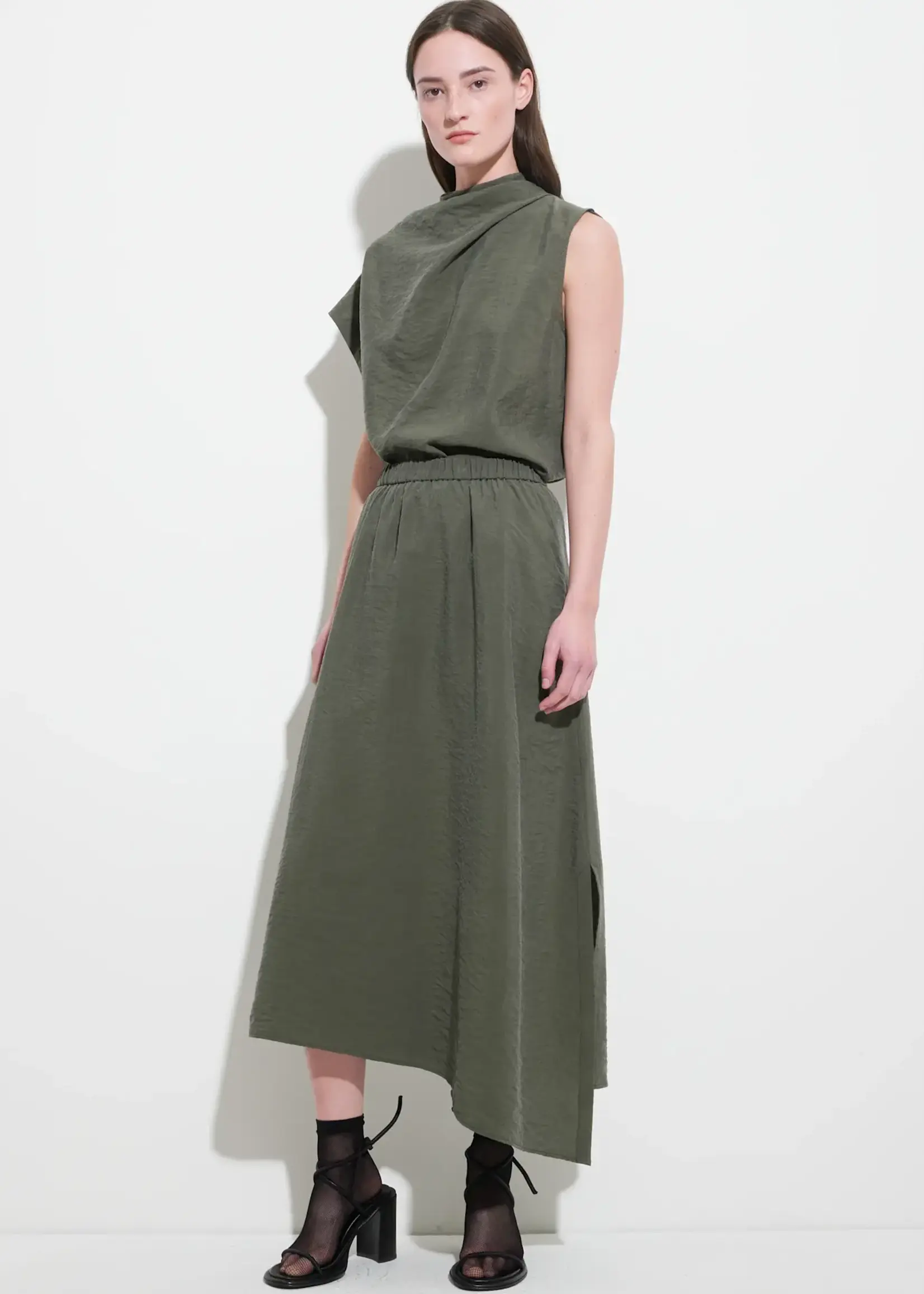 CW CW FALDA SOBAT THYME