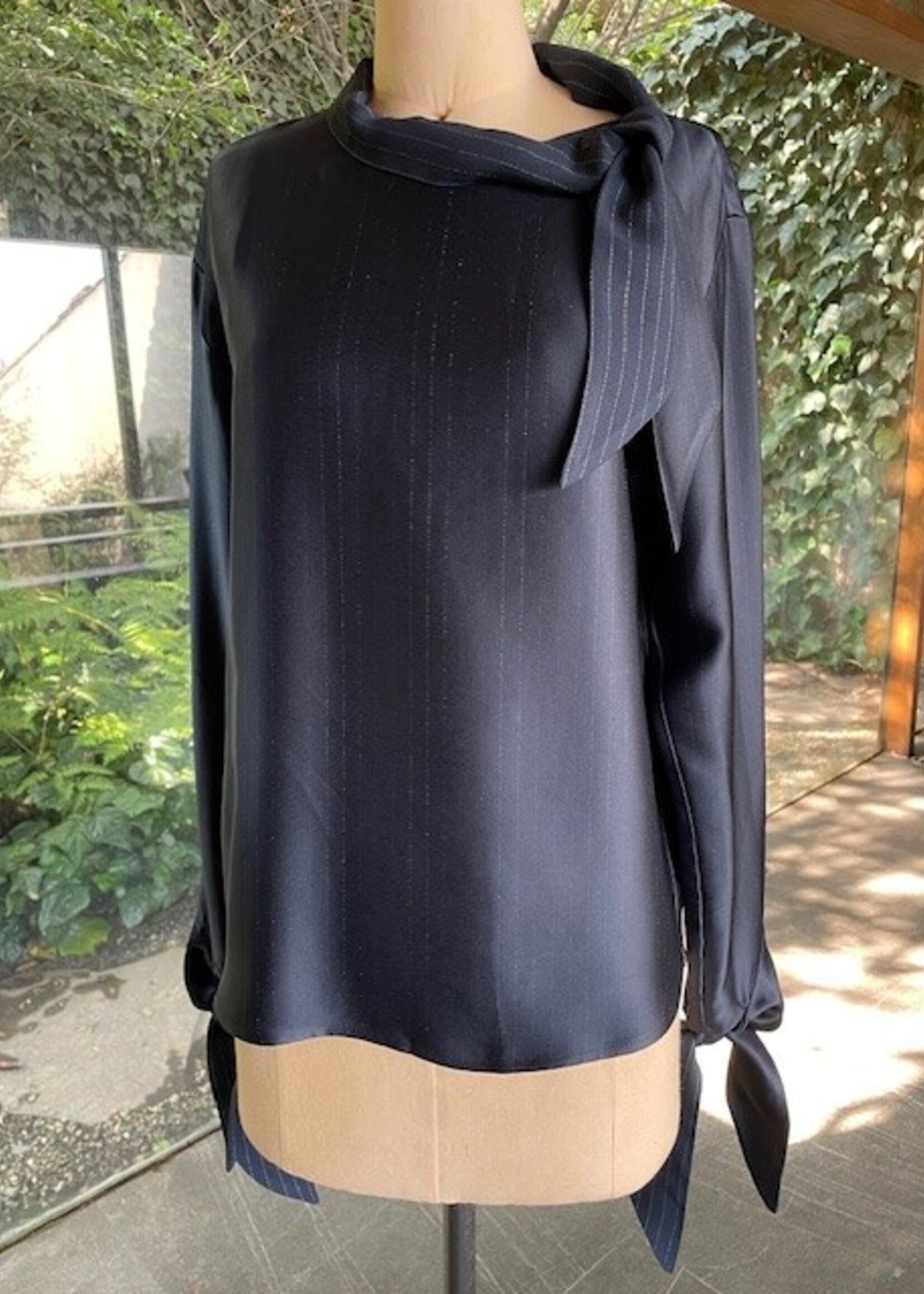 TE TE BLUSA REBEL AZUL NOCHE