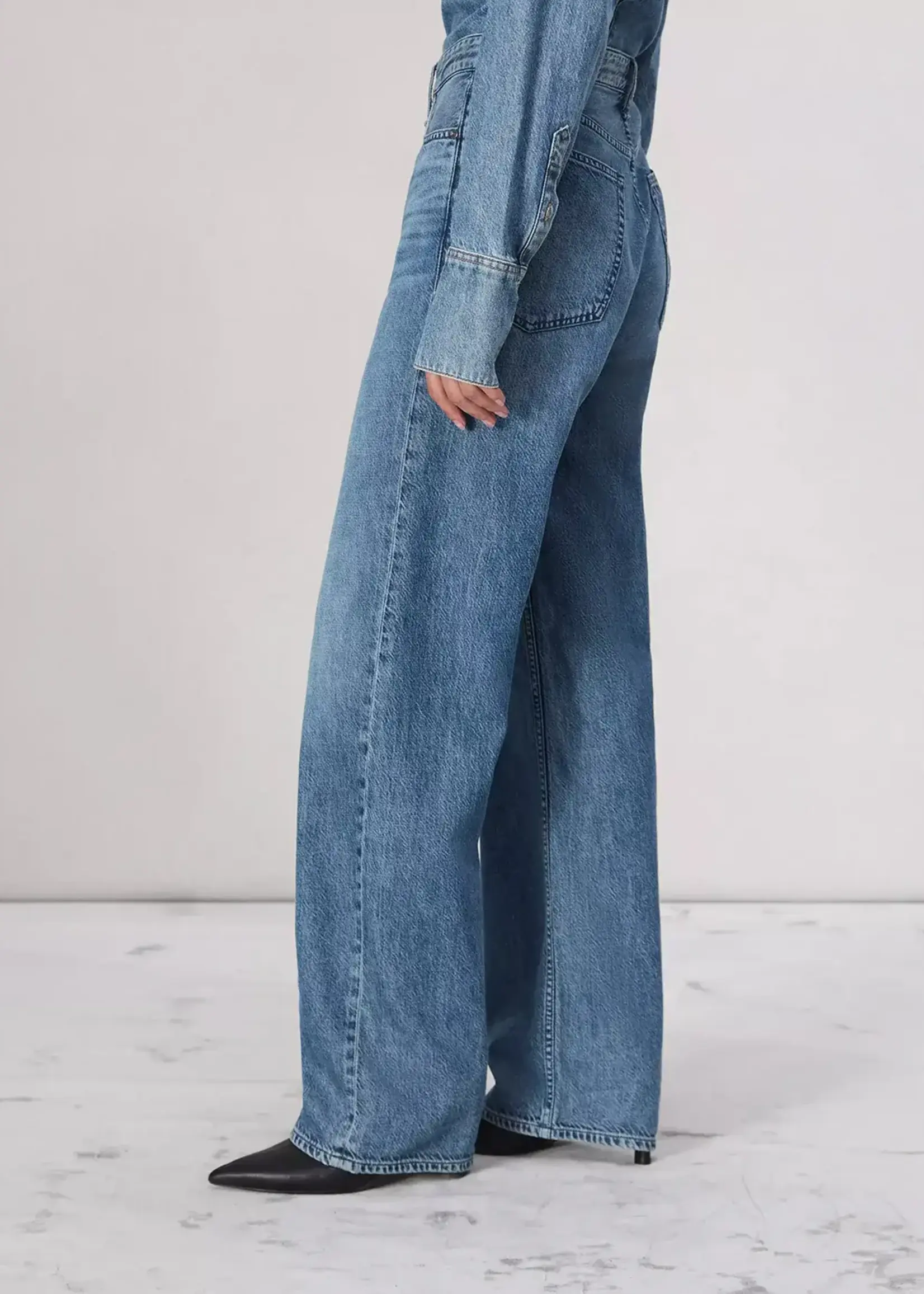 RB RB JEANS LOGAN FEATHW RIVER