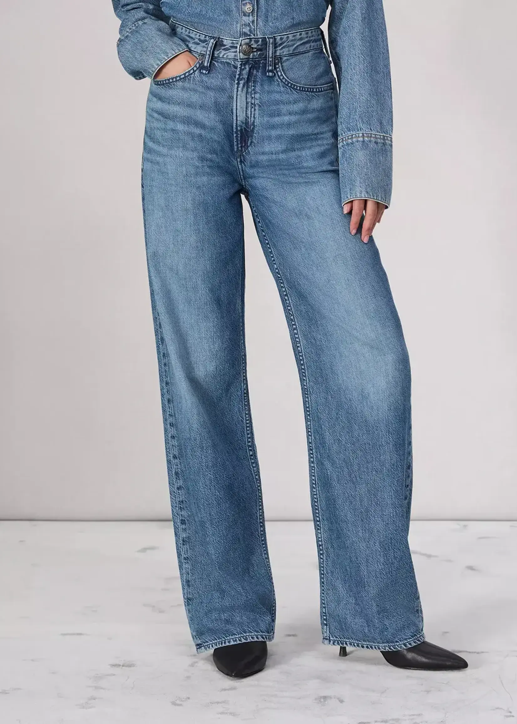 RB RB JEANS LOGAN FEATHW RIVER