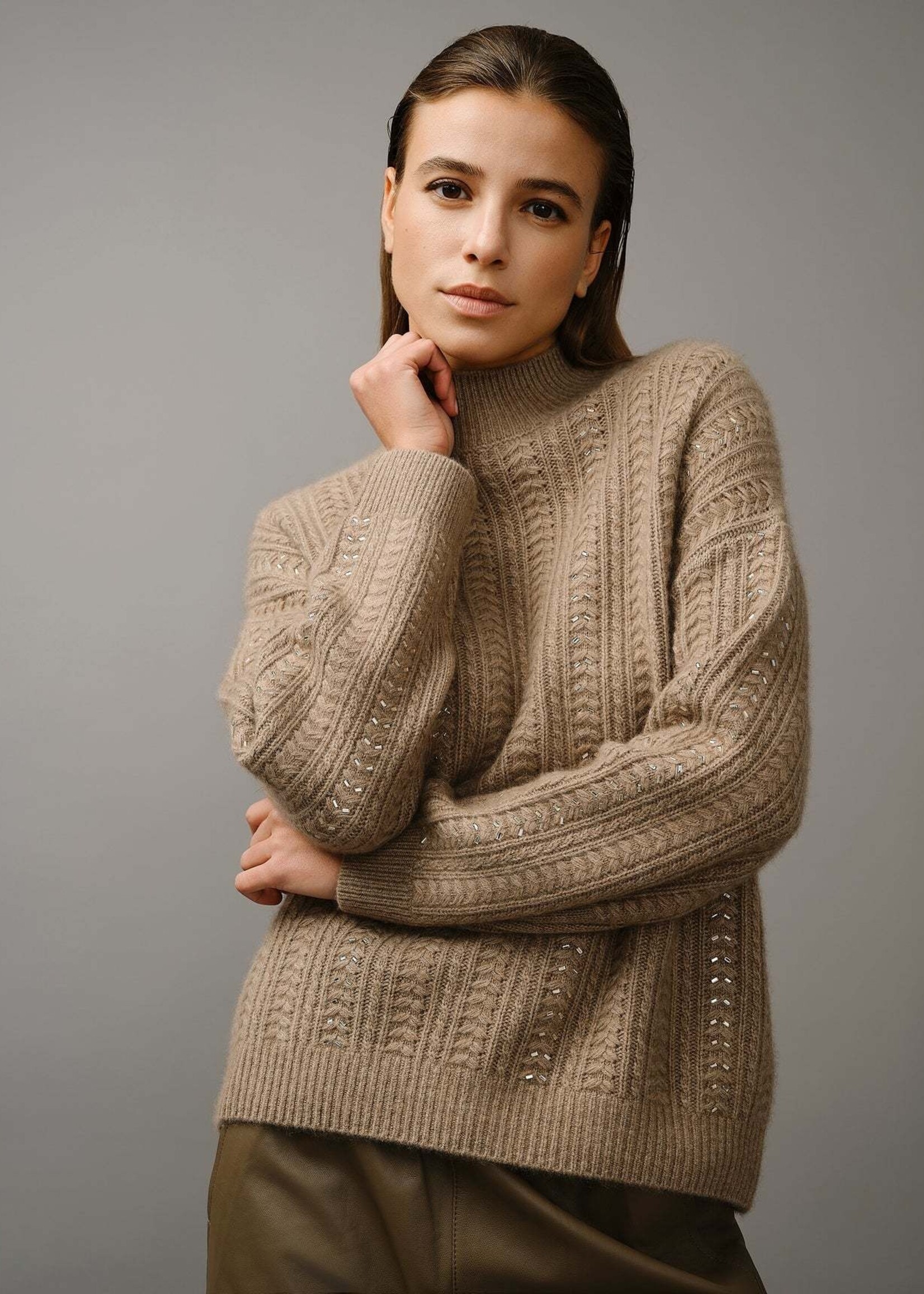 INT INT SWEATER TORSADEE