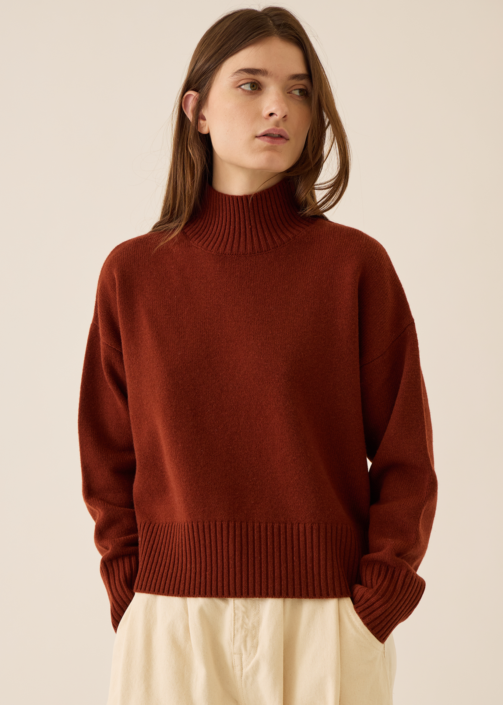 DEM DEM SWEATER NANA TURTLENECK