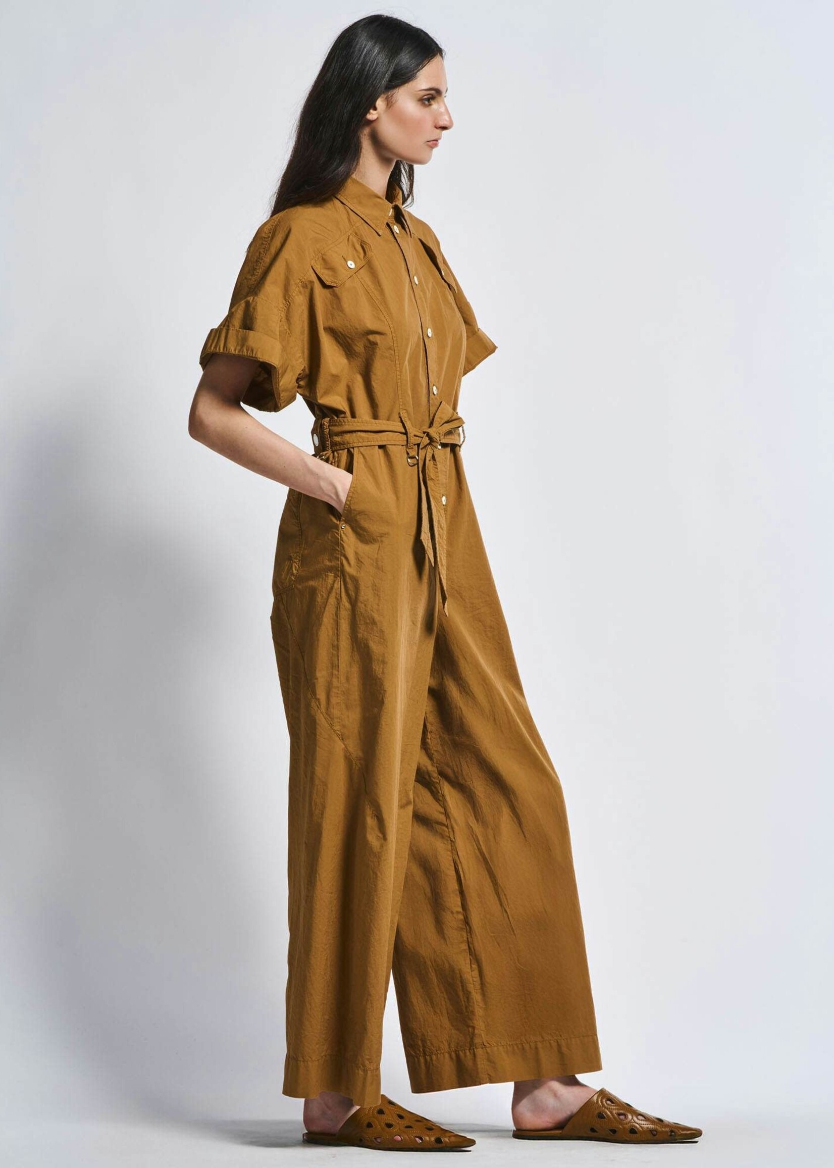 HI HI JUMPSUIT ANIMATE