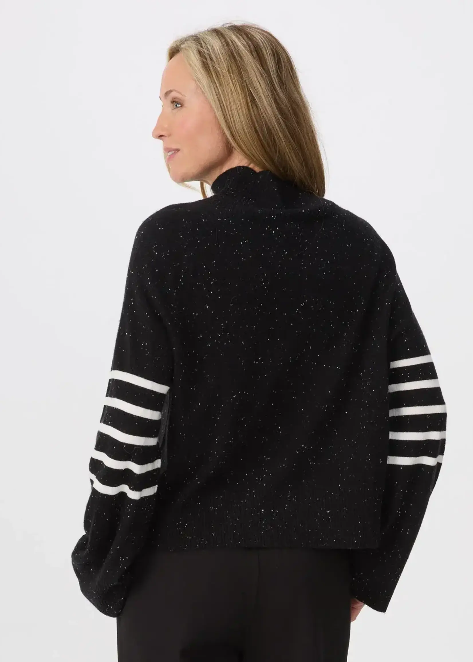 KRIM KRIM SWEATER APRES MOCK BLACK/SNOW