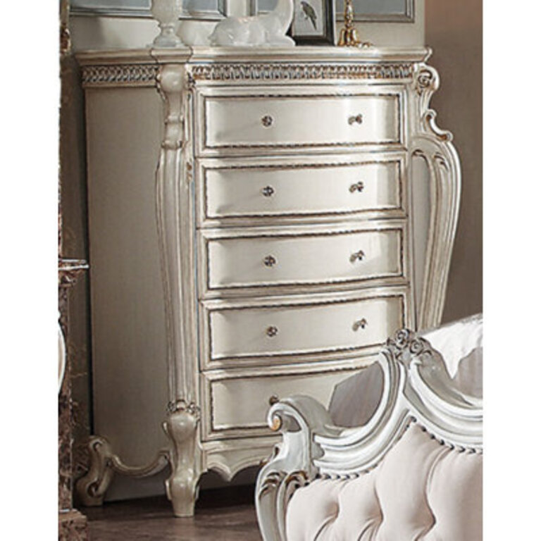 Hitton 46'' W 5 - Drawer Dresser