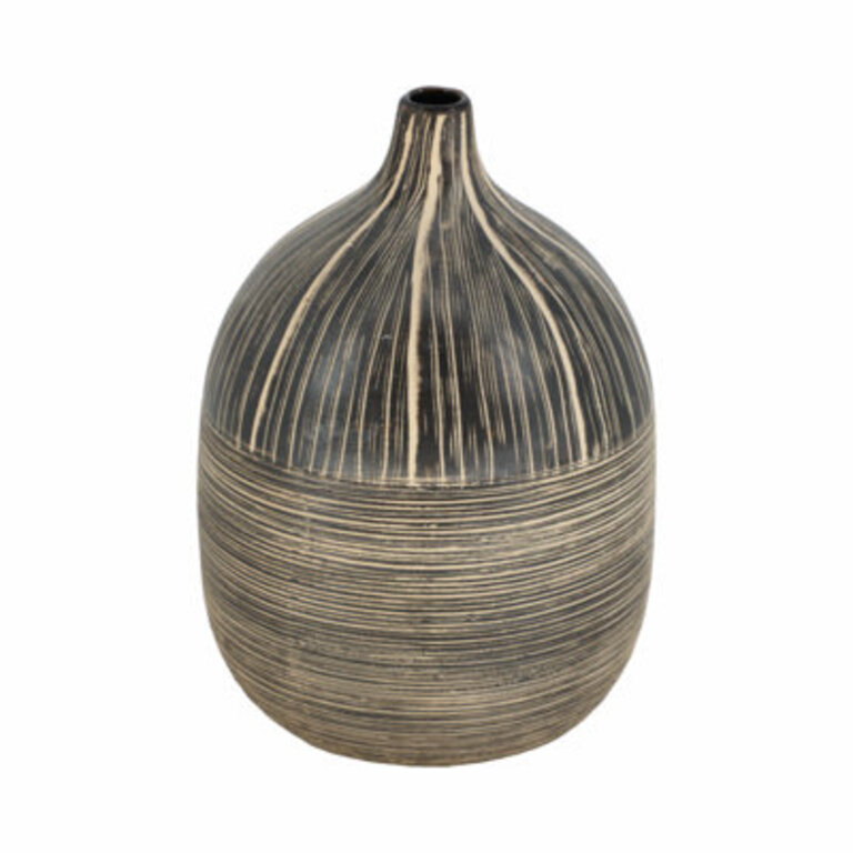 Stoneware Ceramic Vase with Boho Casual Style