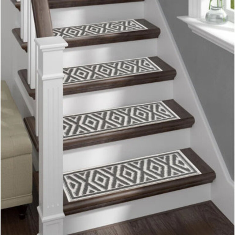 Sofihas White/Gray Diamond Shag Stair Rugs - Machine Washable with Non-Slip Rubber Backing