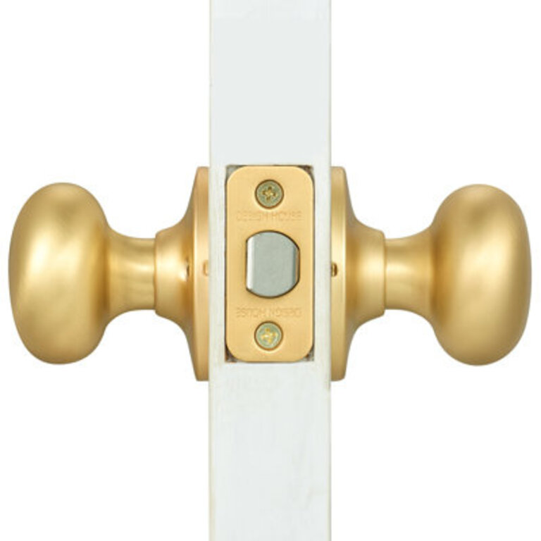 Cambridge Passage Door Knob In Gold