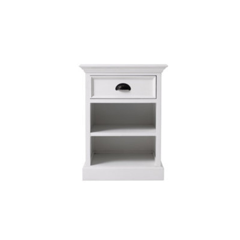 Guildford 1772 W Nightstand