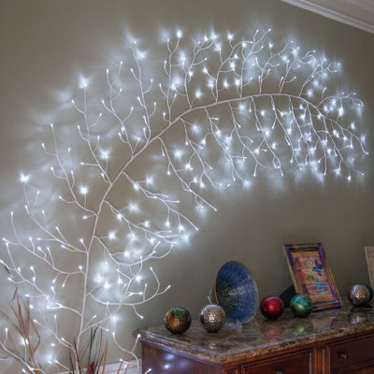 LED Climbing Vine Lighted Trees  Branches