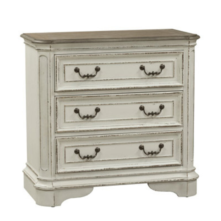 Colchester 3 Drawer w Charging Station - Antique White