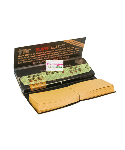 RAW Black Connoisseur 1 1/4" Papers W/Tips
