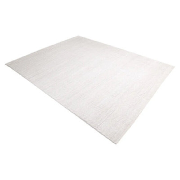 Michaella Handmade Area Rug