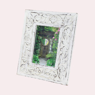 Armahn Distressed White Wood Matte Picture Frame