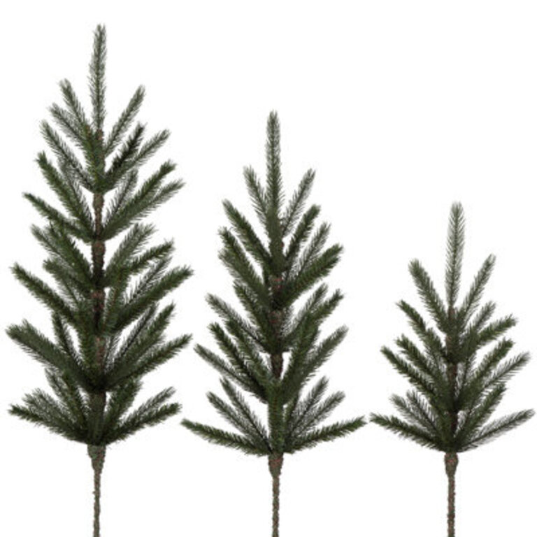 108 H Green Realistic Spruce Christmas Tree