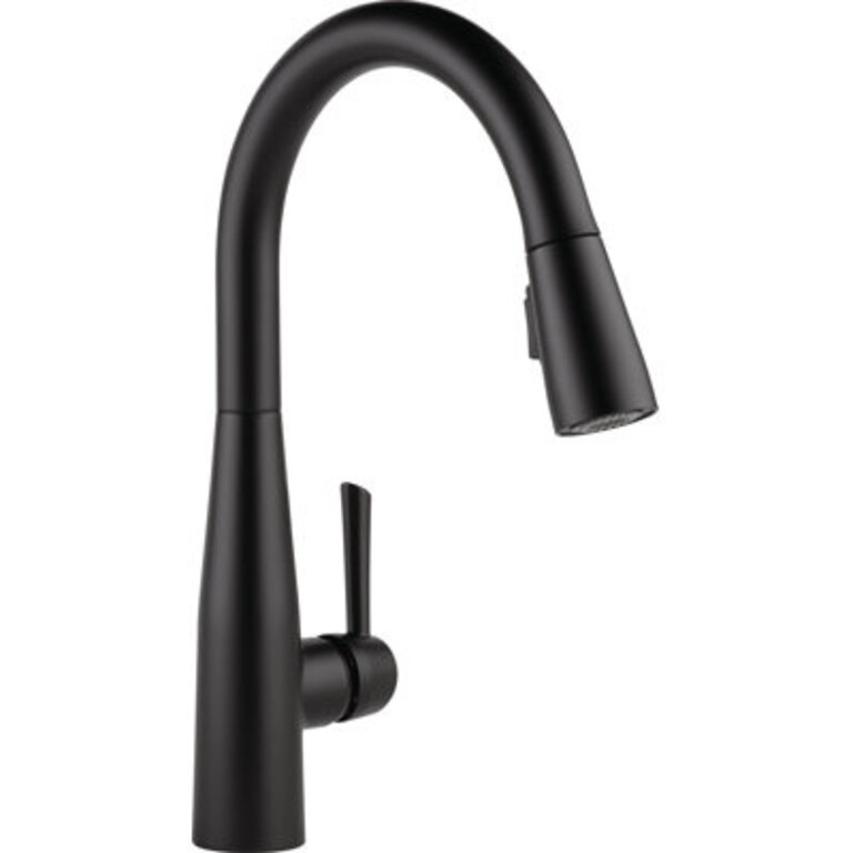 Essa Pull Down Single Handle Kitchen Faucet with MagnaTite and Diamond Seal Technology