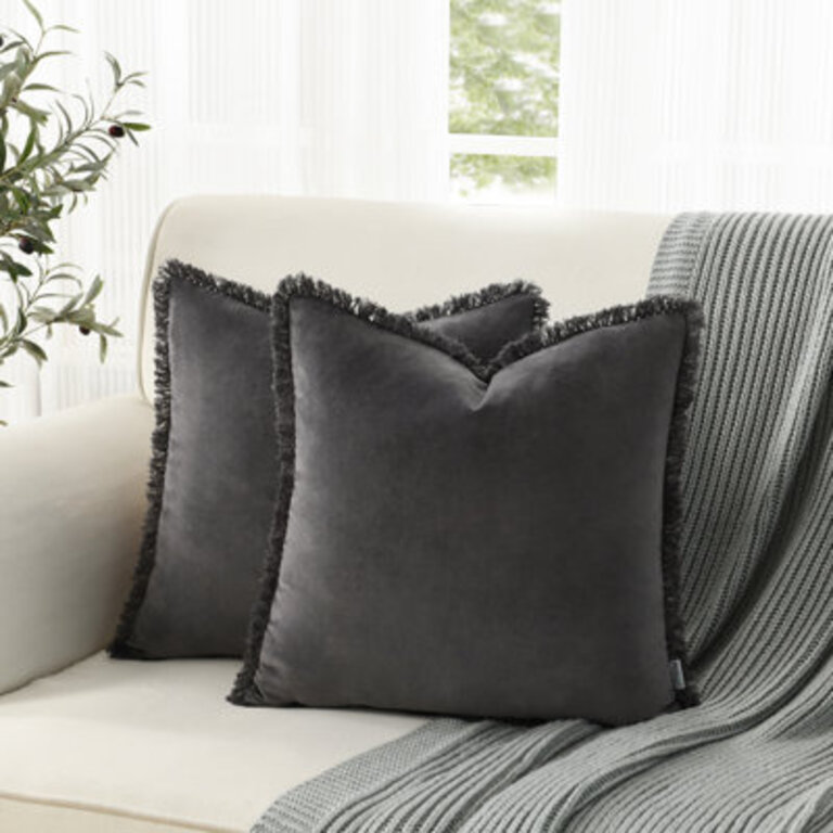 Pillow Covers with Tassels Soft Square Cotton Boho Farmhouse Throw Pillow Covers