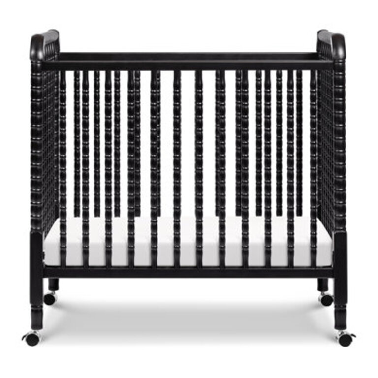 Jenny Lind 3-In-1 Convertible Mini Crib