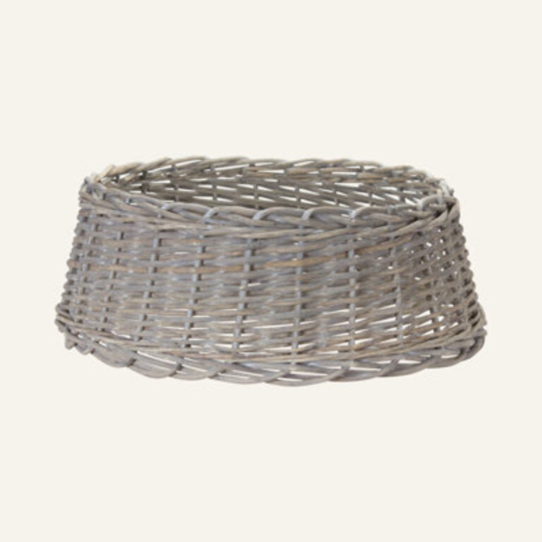 Ashlyn Solid Color Rattan Tree Collar