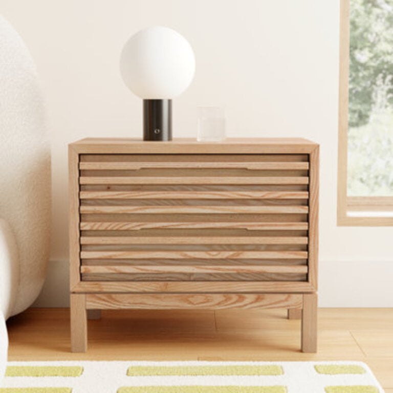 Finnian 24 W Nightstand