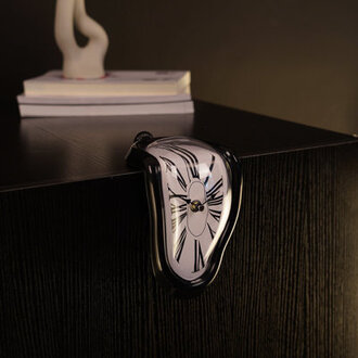 Salvador Plastic Dalis Melting Clock Table Clock