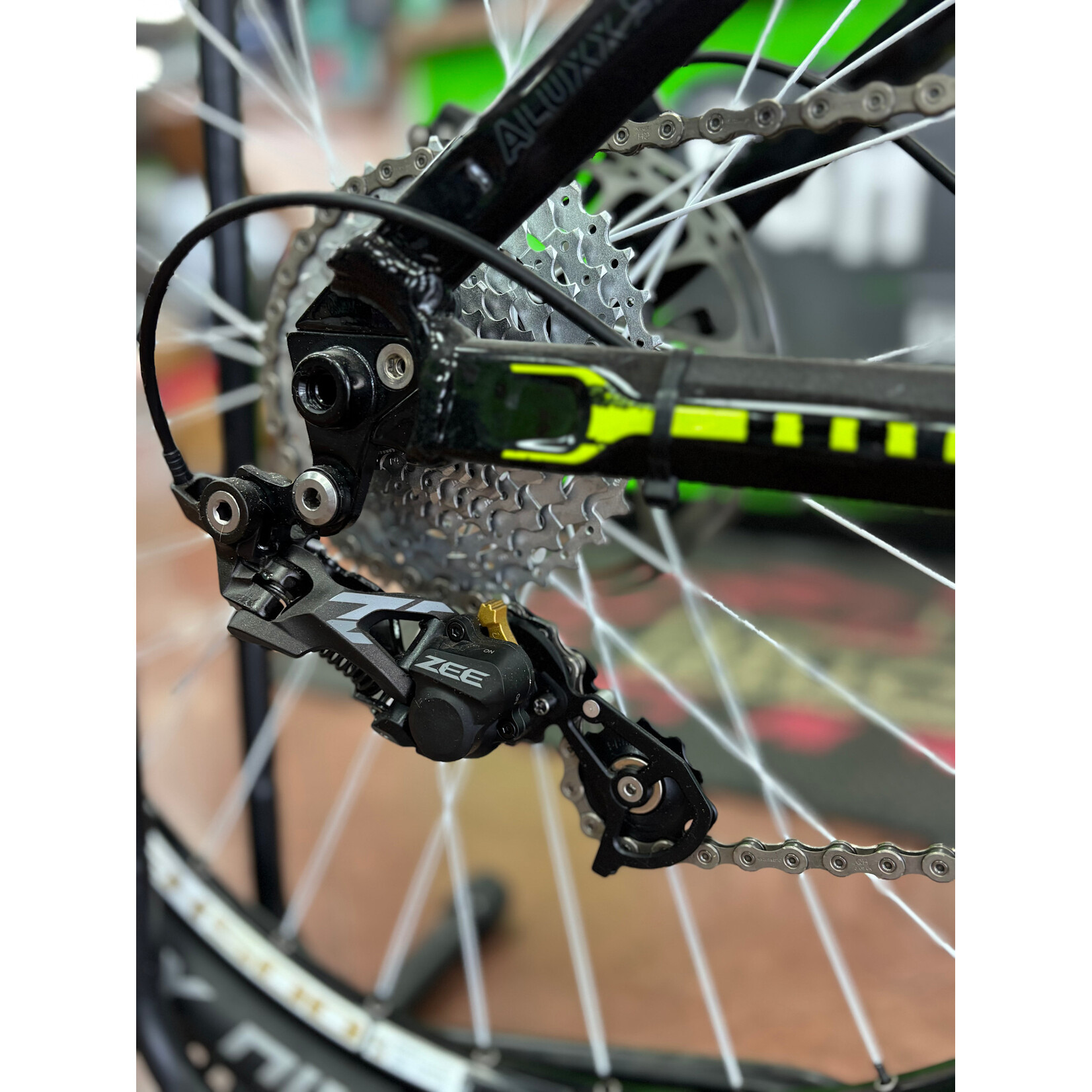 Giant Giant Reign SX MULLET Black/Yellow SM