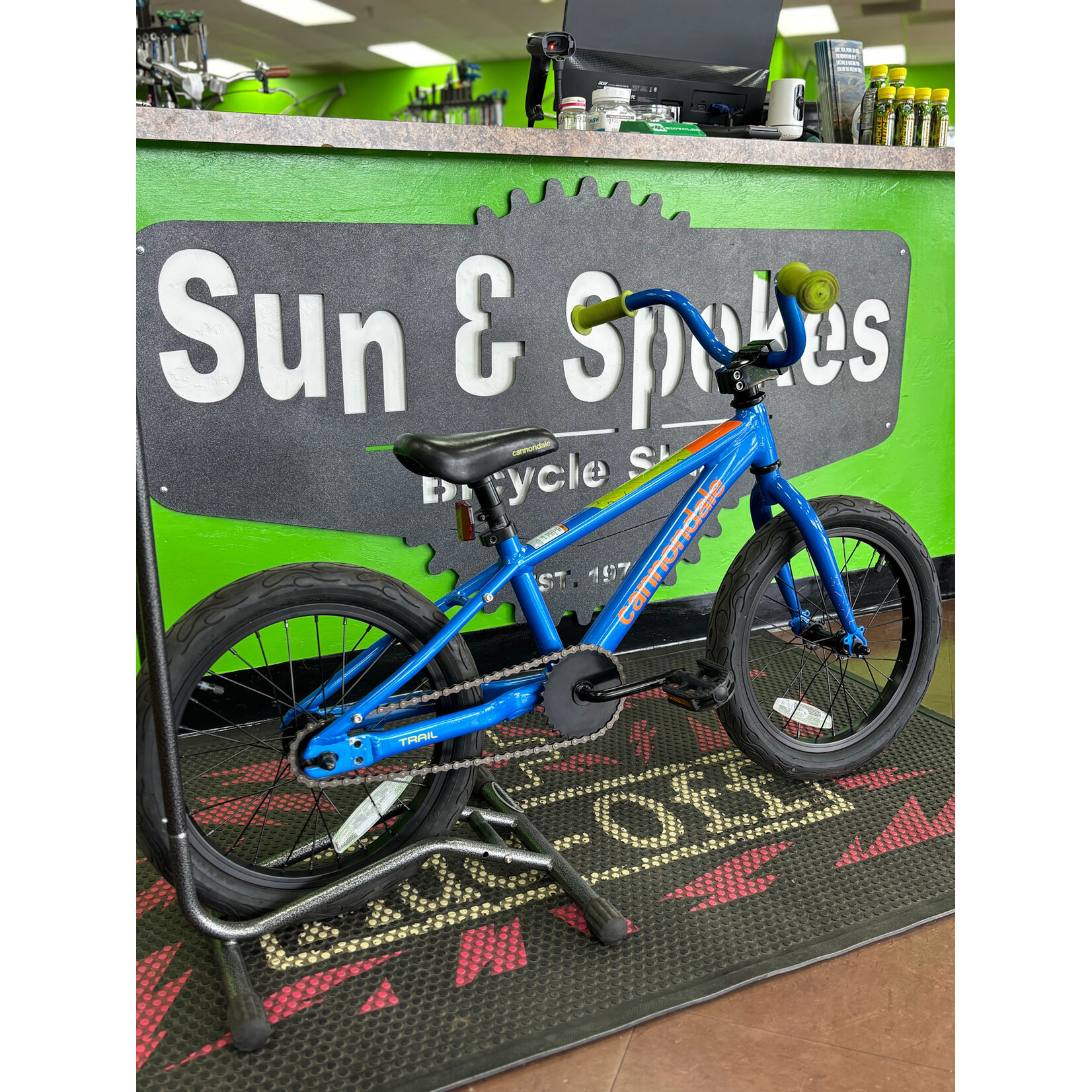 Cannondale Cannondale Trail 16" Kids Bike, Blue