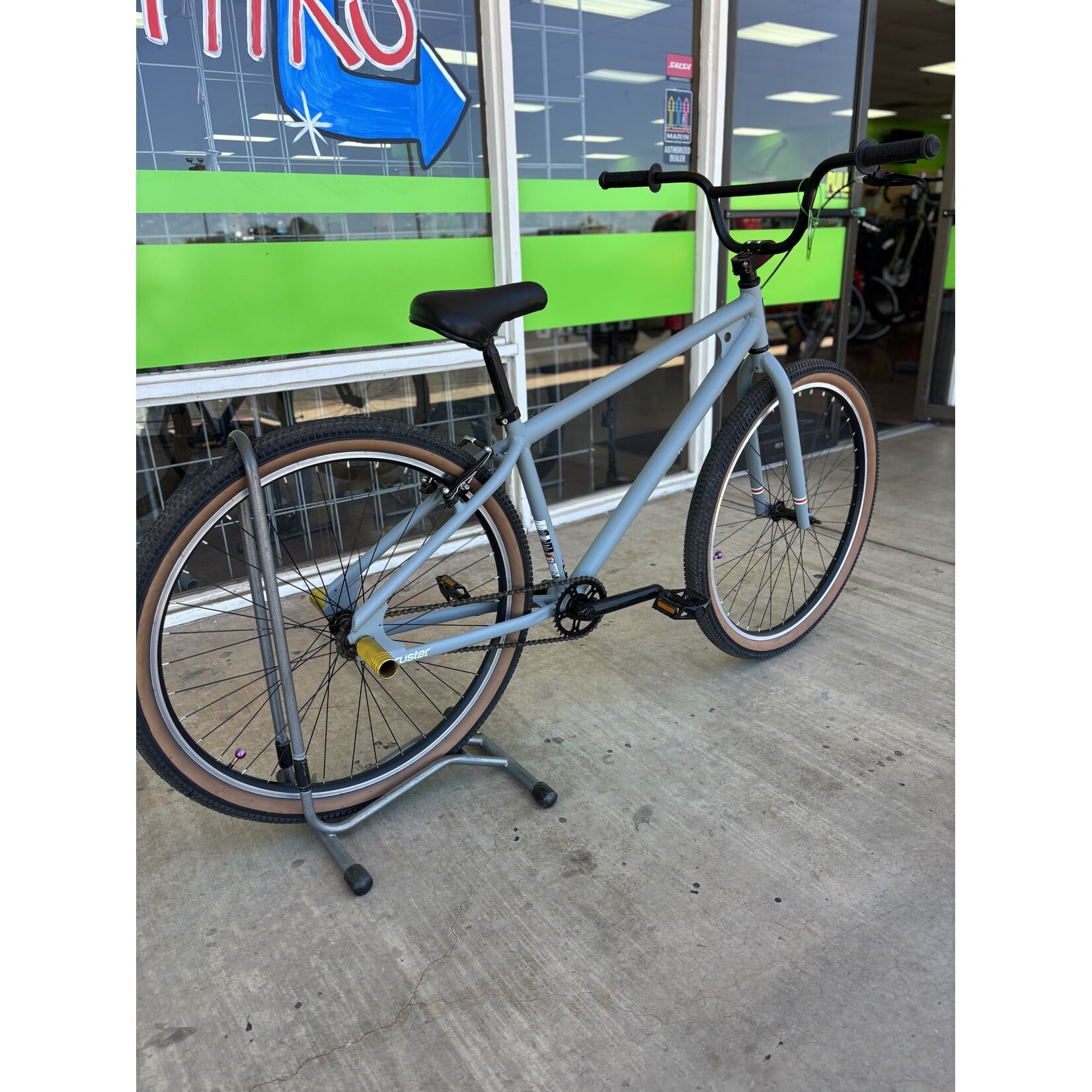 Thruster Saturn 29 Bmx