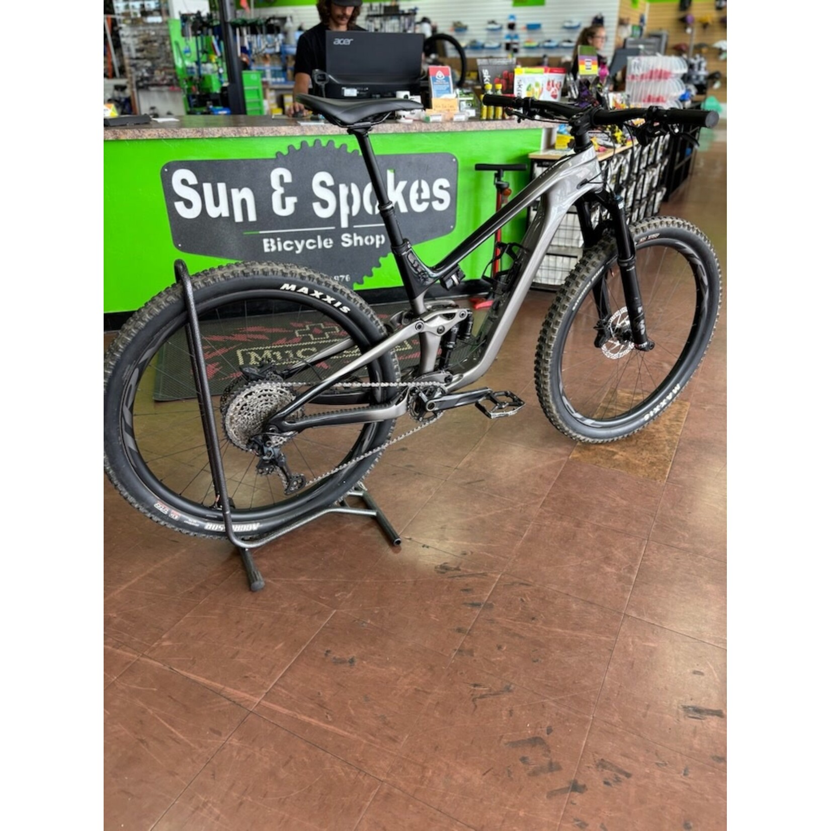 Giant Giant Trance Advanced Pro 29 2-GU M Metal