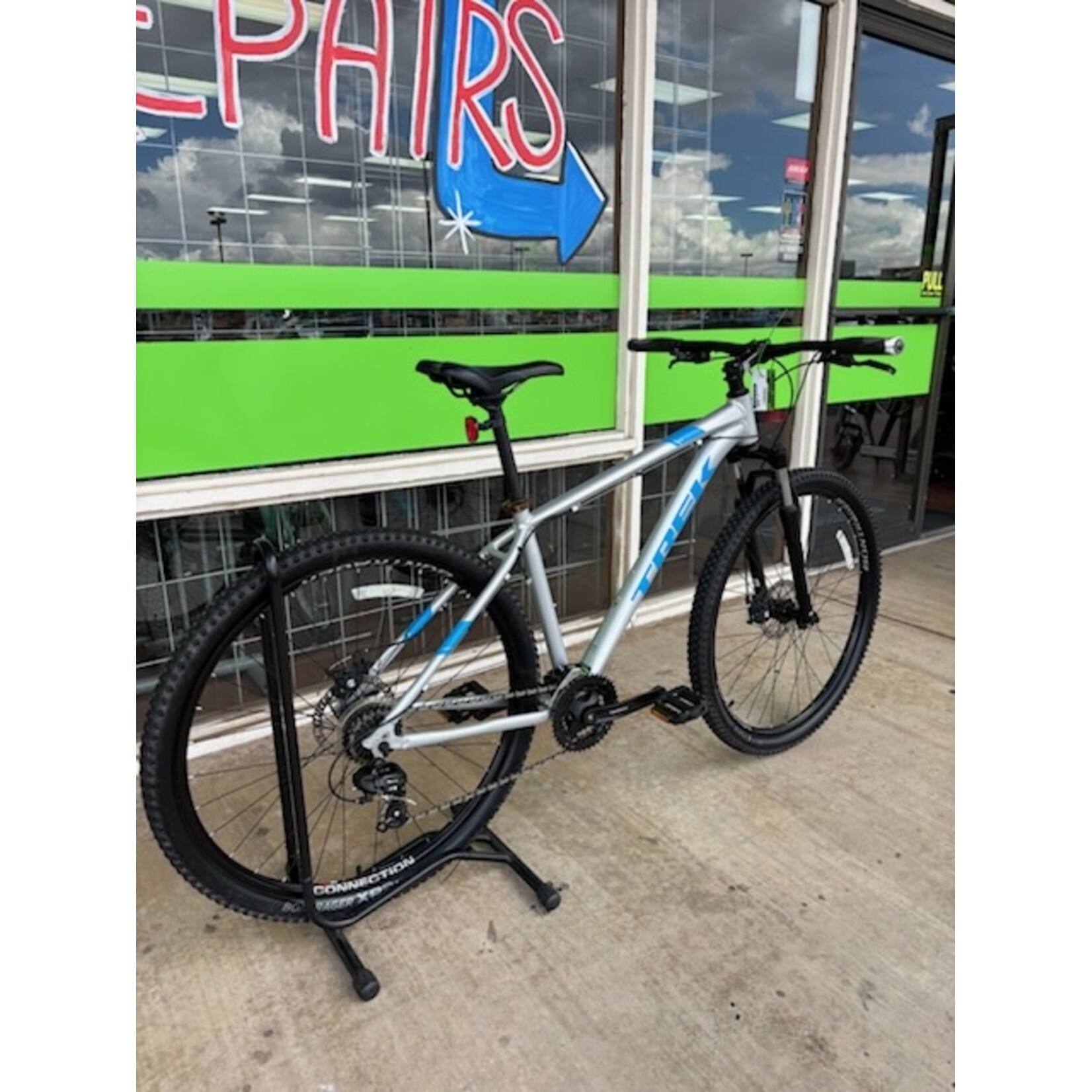 Trek Trek Marlin 4, Silver, Large