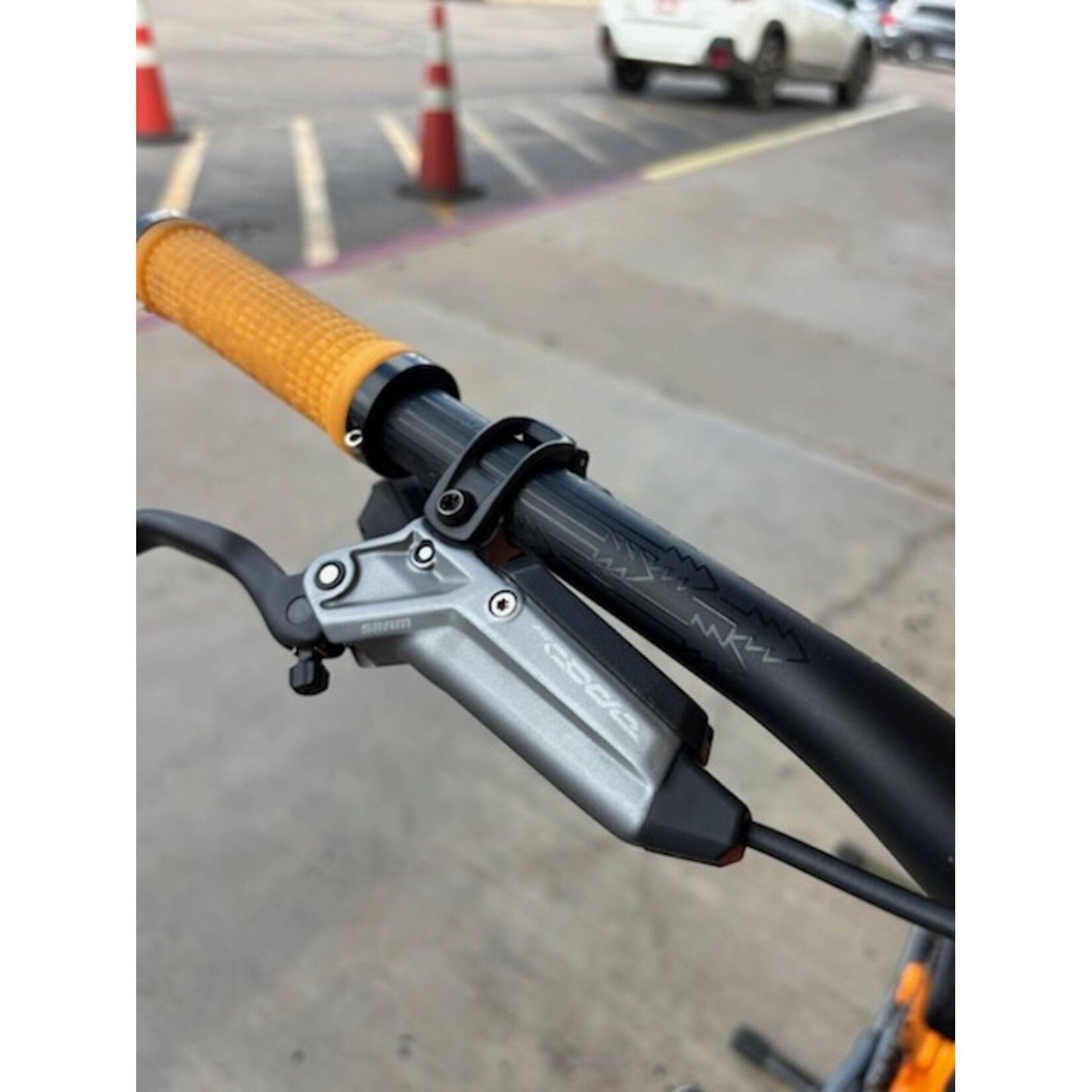 Marin Marin Rift Zone XR AXS, Orange/Yellow, M