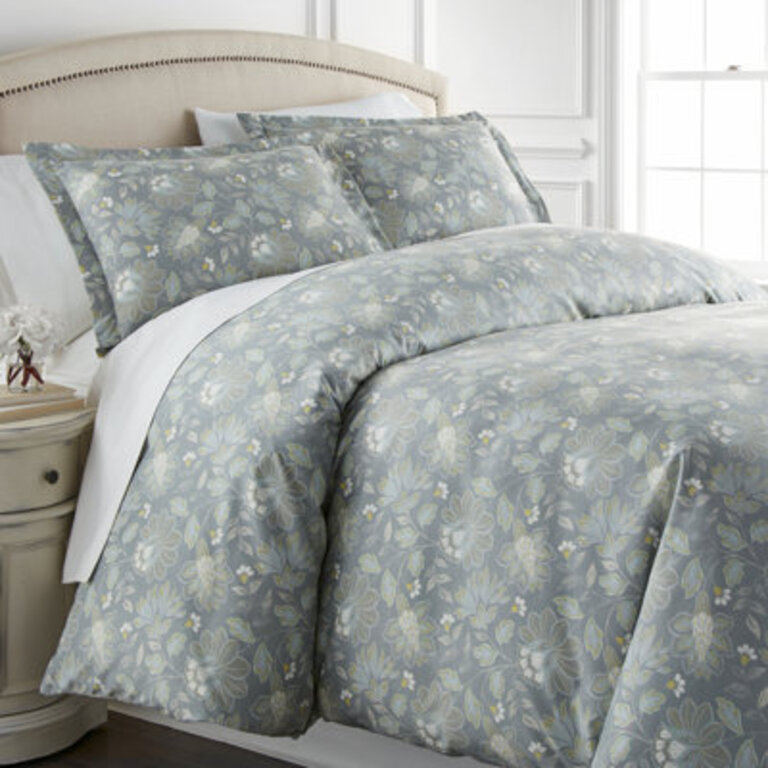 Infinite Blossom Blue Oversized Microfiber Comforter Set with matching shams Easy care