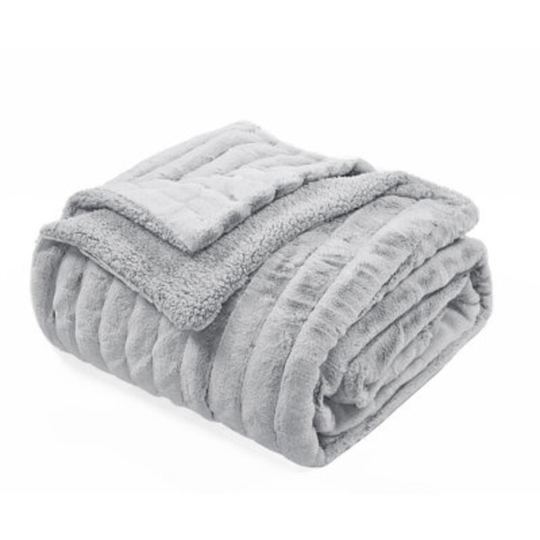 Super Mink Throw
