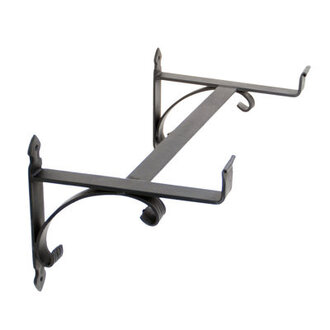 Leia Metal Bracket Plant Stand