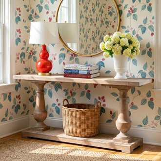 McKew 7087 Solid Wood Console Table