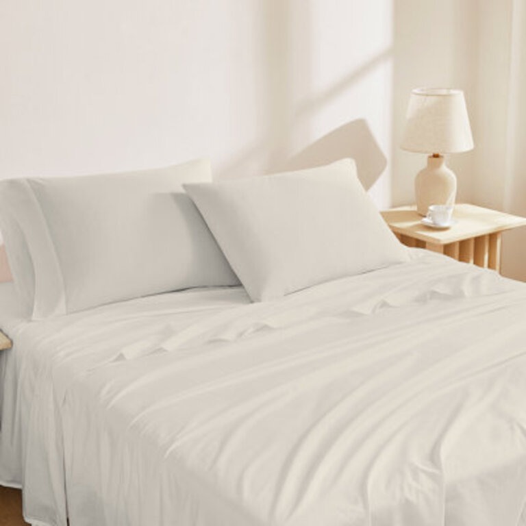 Sustainable 100 Organic Cotton Breathable  Lightweight Deep Pocket Sheet Set