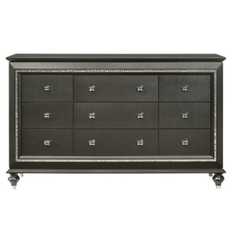 Woodlynne 9 Drawer 66 W Dresser