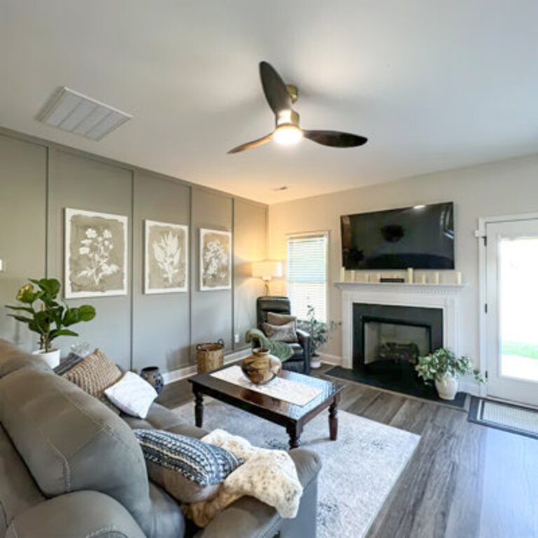 Loritta 52 3 - Blade Large Indooor Ceiling Fan With Light Kit and Remote 3 LED Colors 6 Speed Noiseless DC Motor Timer