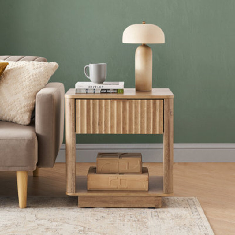 Dorcus 216 W Nightstand