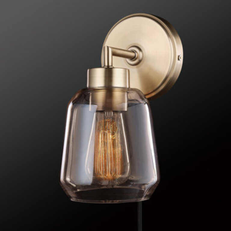 Salma Plug-in Armed Sconce