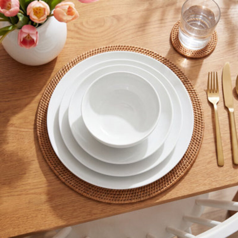 overback Coupe 16-Piece Glossy White Hand-Finished Porcelain Dinnerware Set