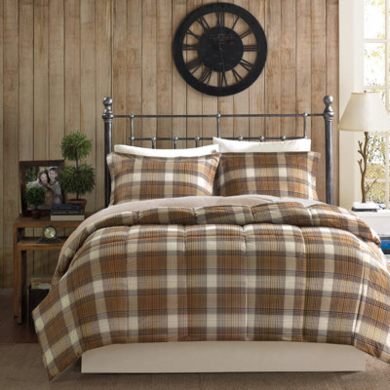 Woolrich Lumberjack Classic Quilting Soft and Cozy Solid Reverse Down Alternative Comforter Set