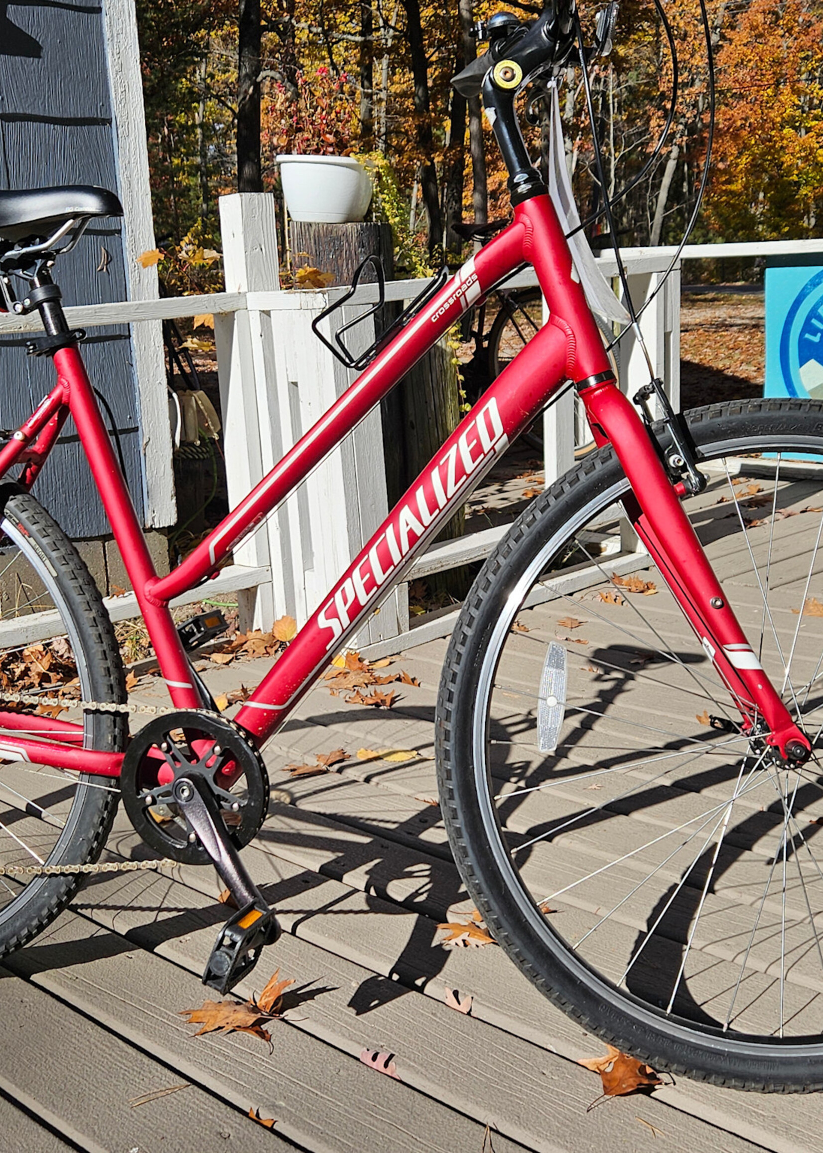 Specialized Crossroads 1.0 hybrid bike
