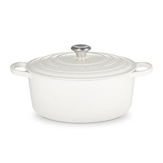 Le Creuset Signature Dutch Oven