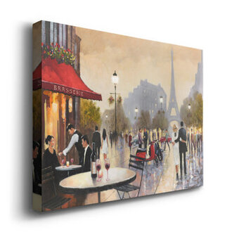 Arwah  Paris Stroll